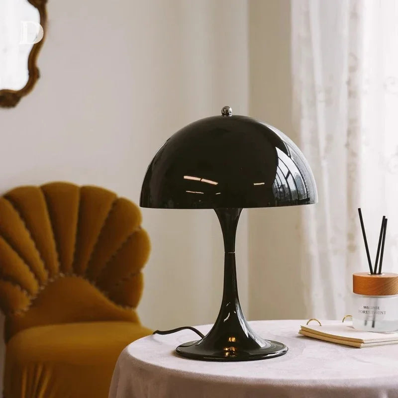 High-end Italian design table lamp for atmospheric decoration
