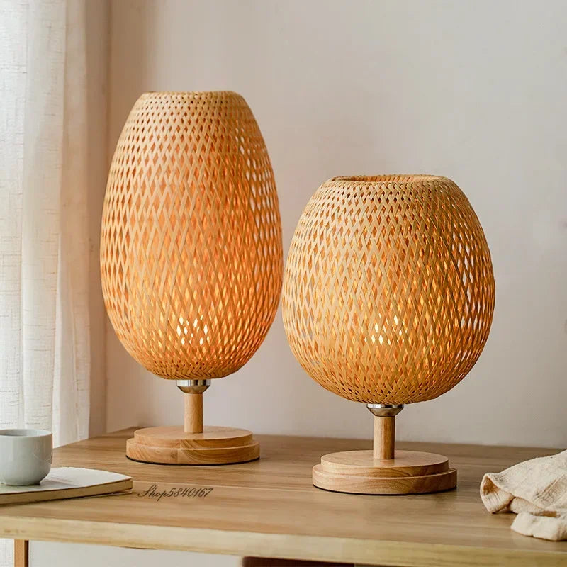 Rattan lamp | TSUSHI