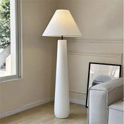 White mushroom lamp | DAFF