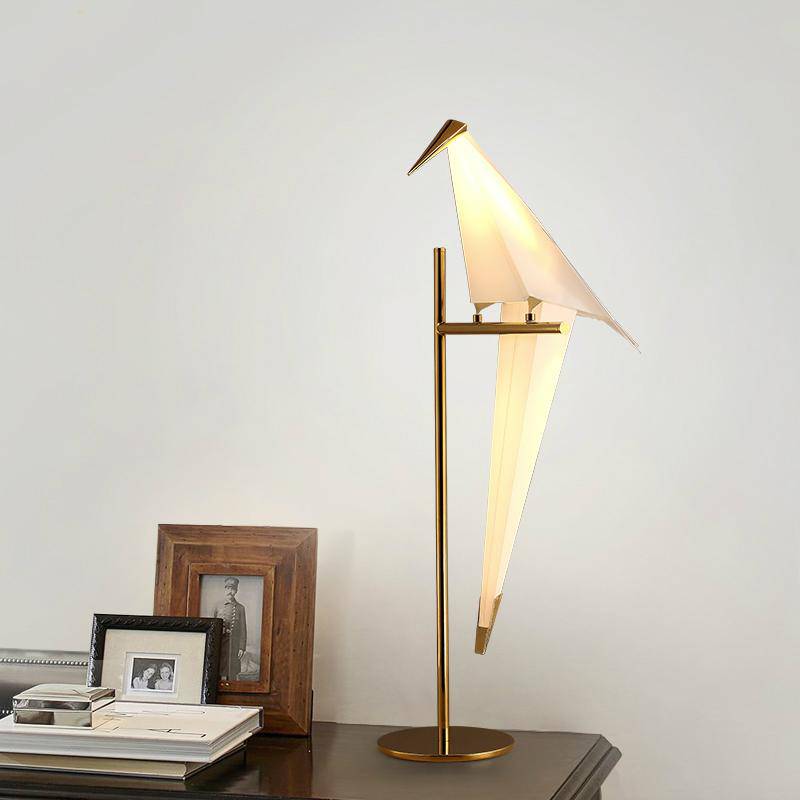 Lampe à poser design oiseau doré