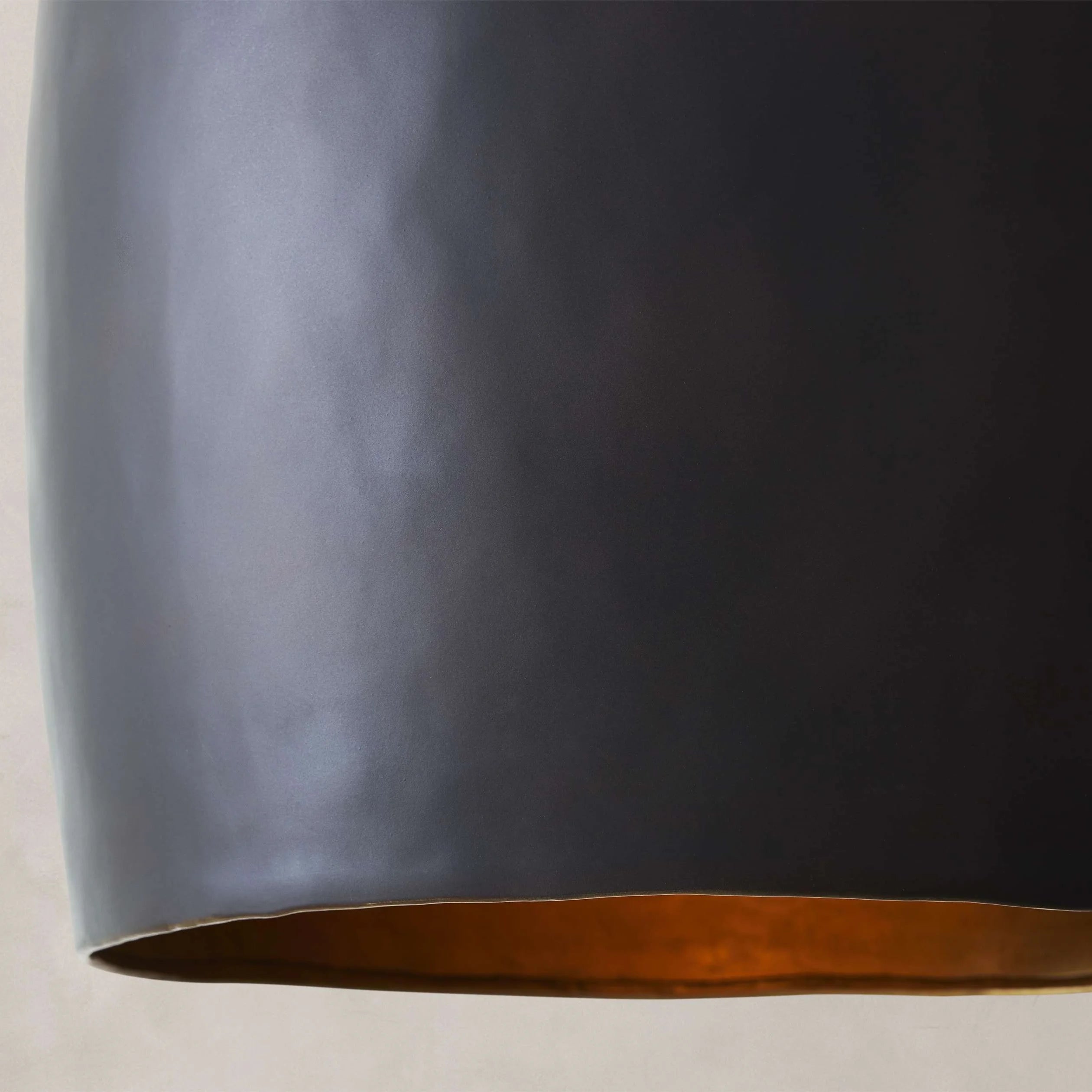 Suspension luminaire moderne noire | BELL