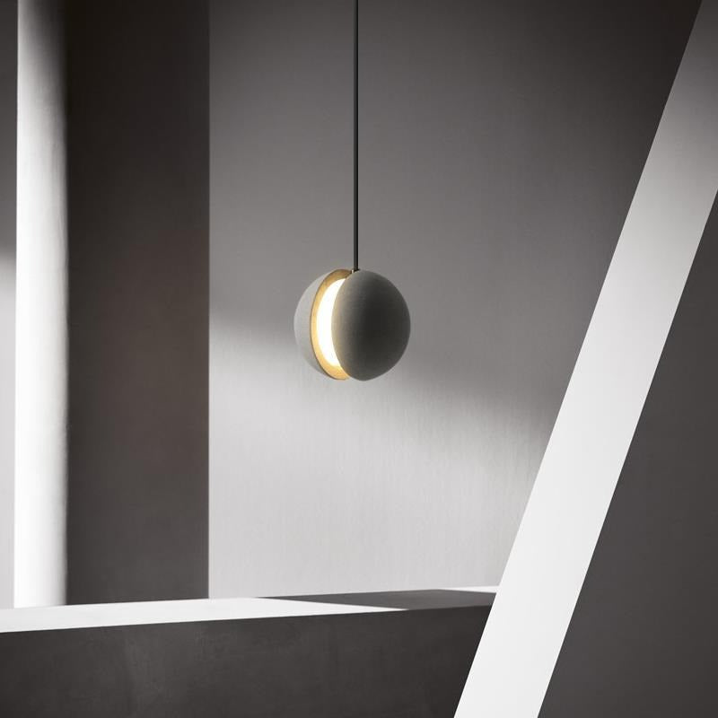 Wabi-sabi pendant light | MOONLIGHT