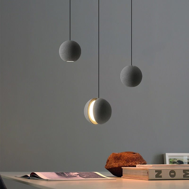 Wabi-sabi pendant light | MOONLIGHT