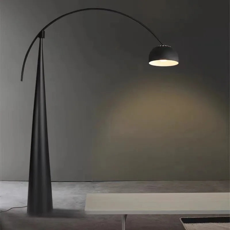 Modern black arc floor lamp | GRAVIT