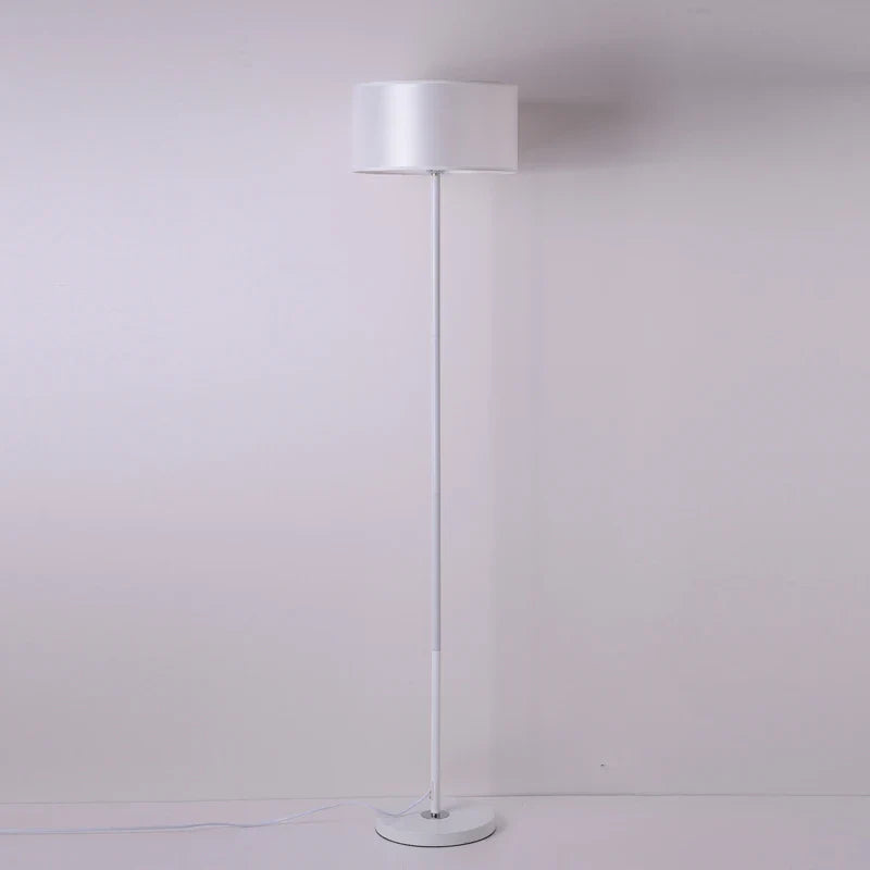 Lampe de chevet minimaliste avec interrupteur à pied créatif