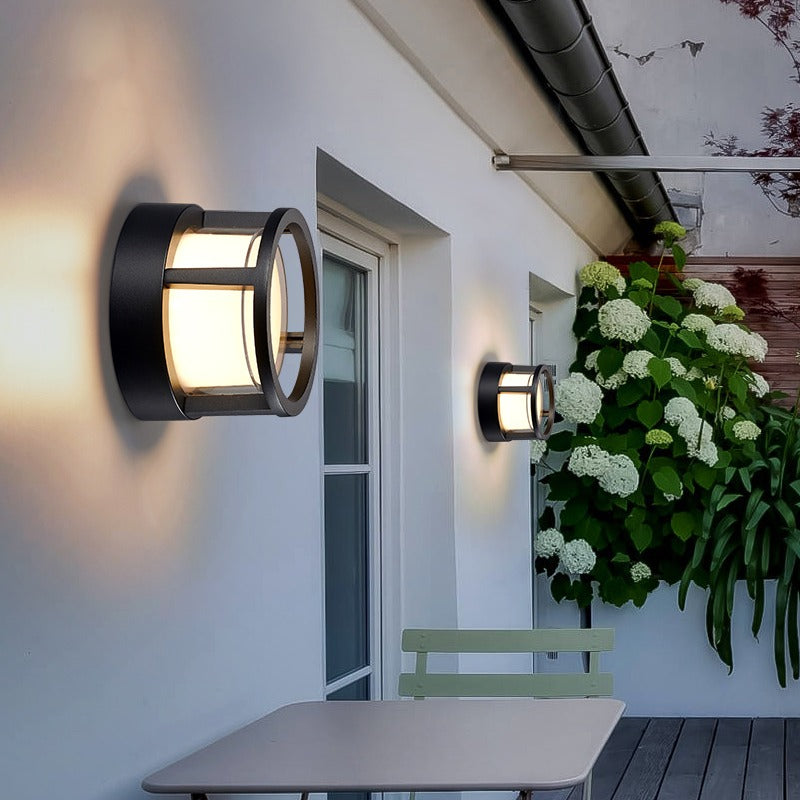 Blanc-Glowe-Studio