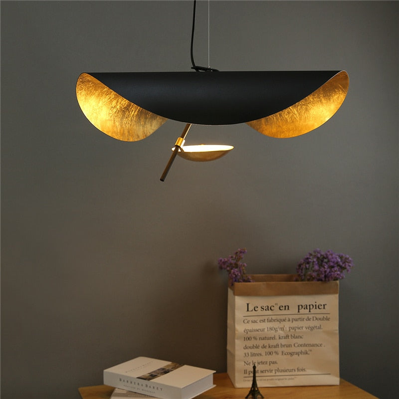 Suspension luminaire design pour salon | VAGABOND-Noir/Or-80 cm-Glowe-Studio