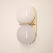 Applique murale à double boule en verre coloré design — vue 2