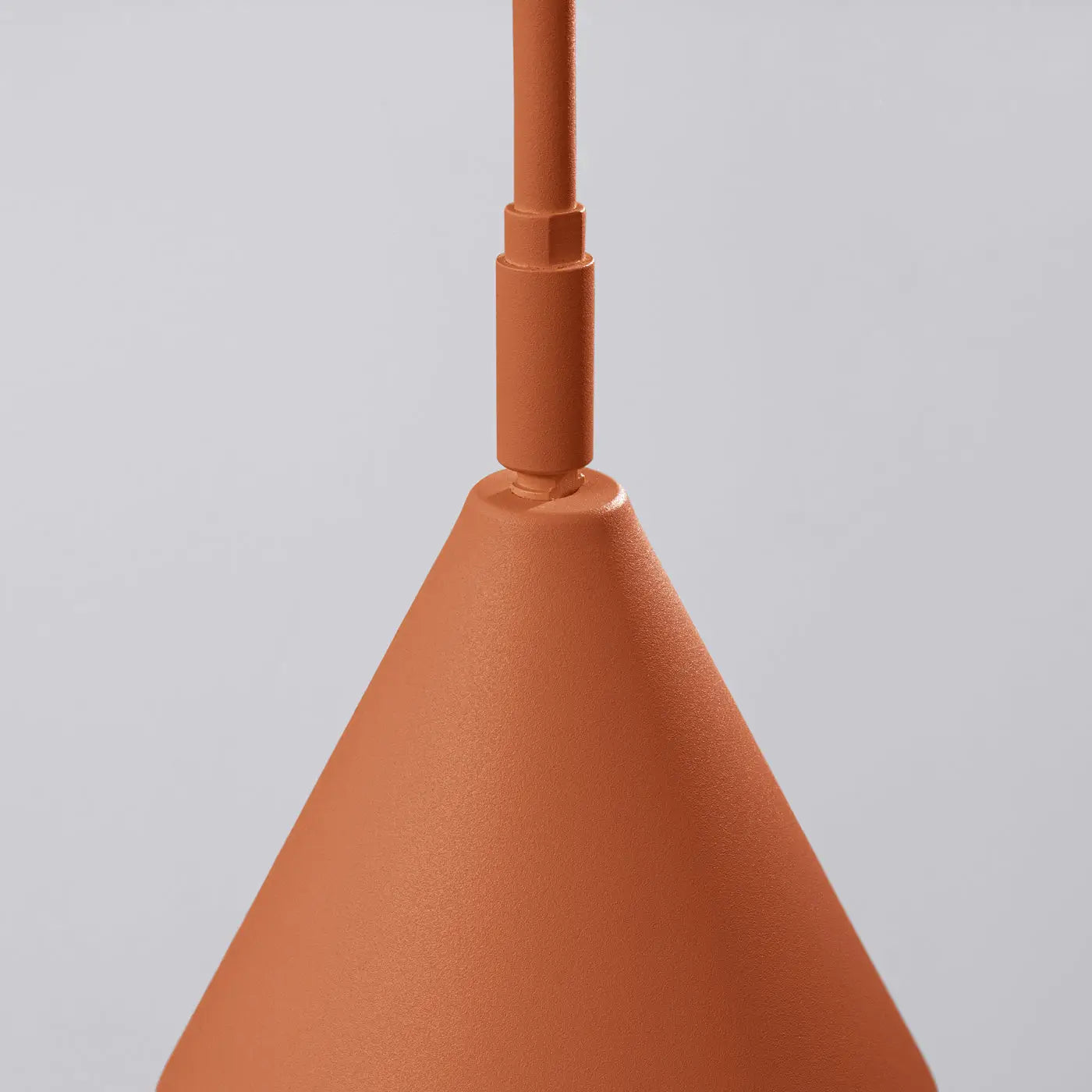 Applique murale abat-jour conique rouge ocre en acier E14 — vue 5