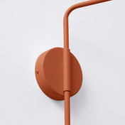 Applique murale abat-jour conique rouge ocre en acier E14 — vue 8