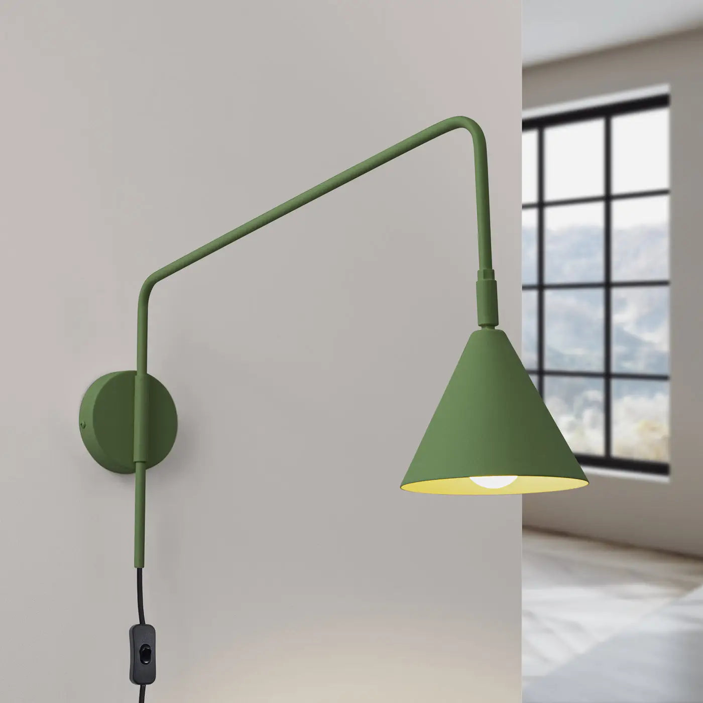 Applique murale abat-jour conique vert olive en acier E14 — vue 1