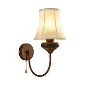 Applique murale abat-jour tissu et bois style vintage — vue 3