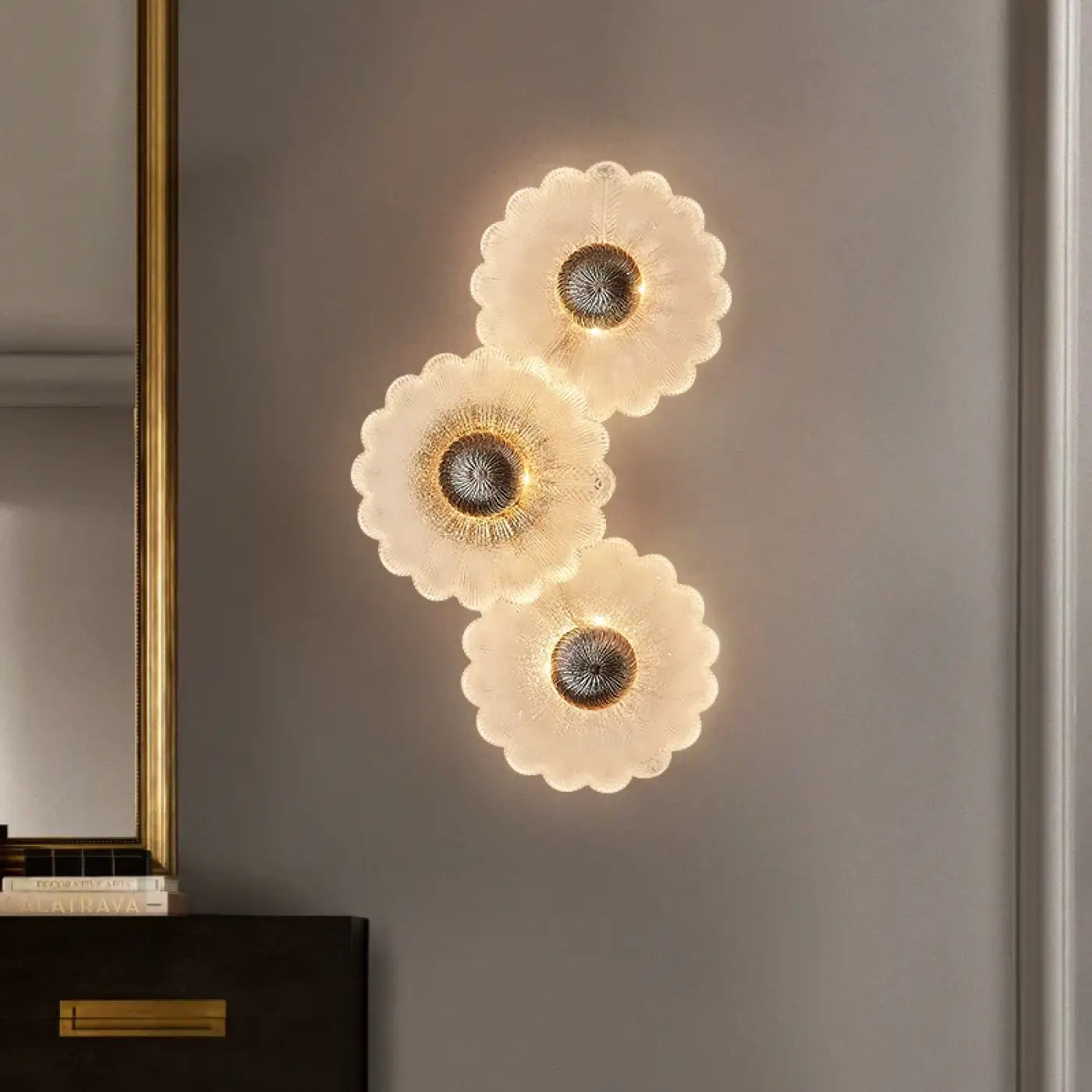 Applique murale Art Déco dorée 5 lumières en verre — vue 2