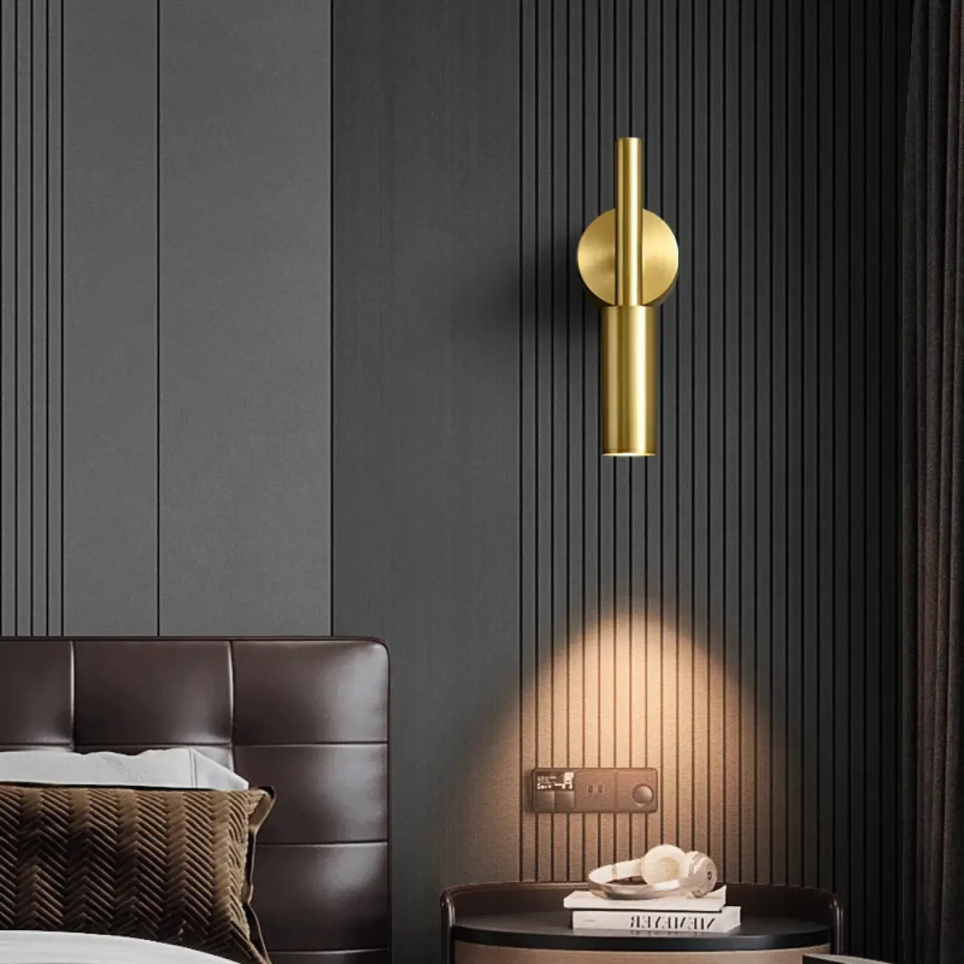 Applique murale art déco en aluminium noir et doré — vue 5