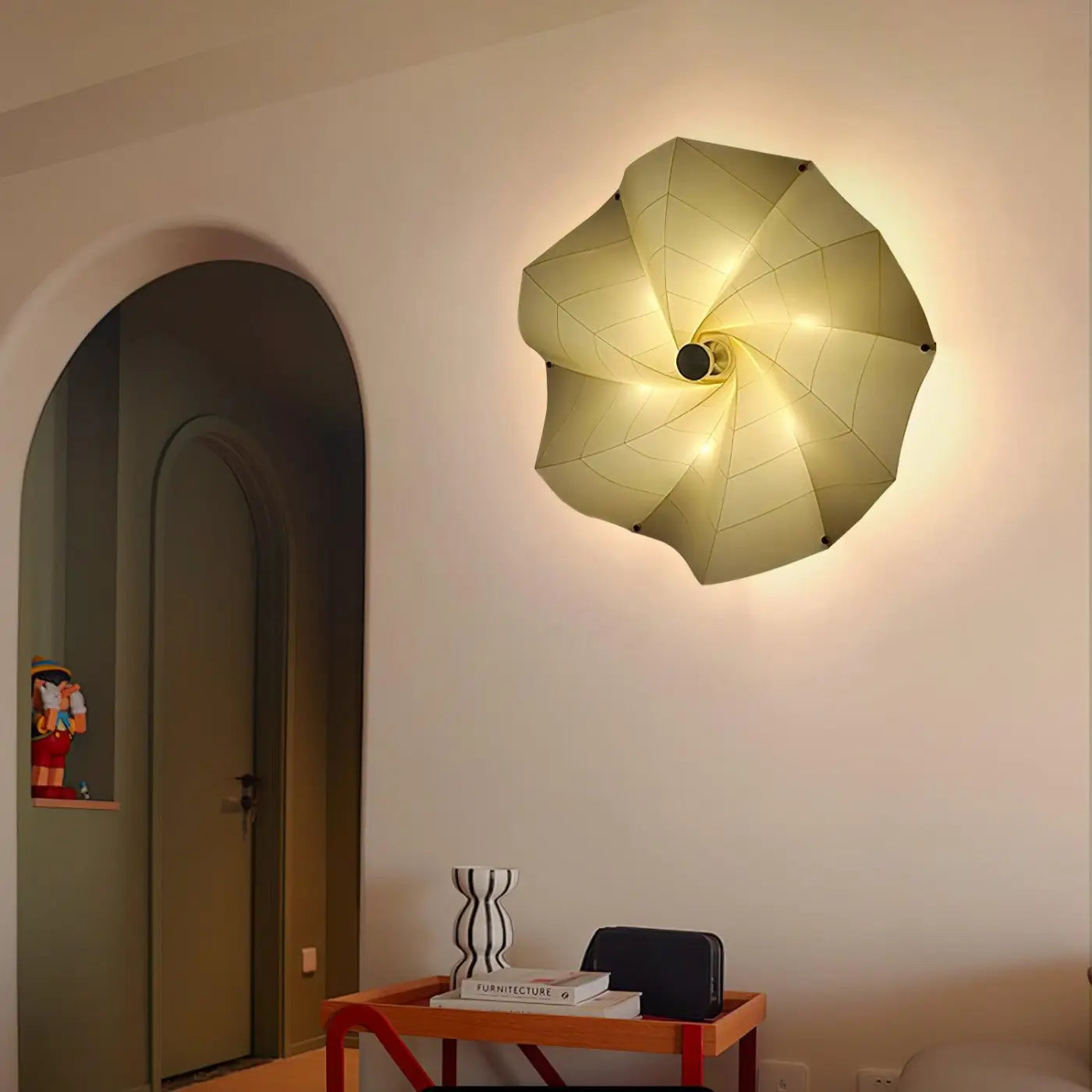 Applique murale blanche design origami en aluminium — vue 2