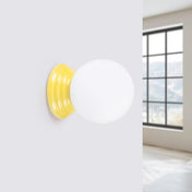 Applique murale boule opaline jaune céramique IP44 — vue 2