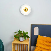 Applique murale circulaire blanche en verre 3 tailles — vue 8