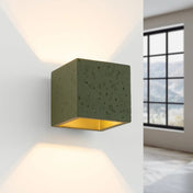 Applique murale cube en béton vert olive style industriel — vue 1