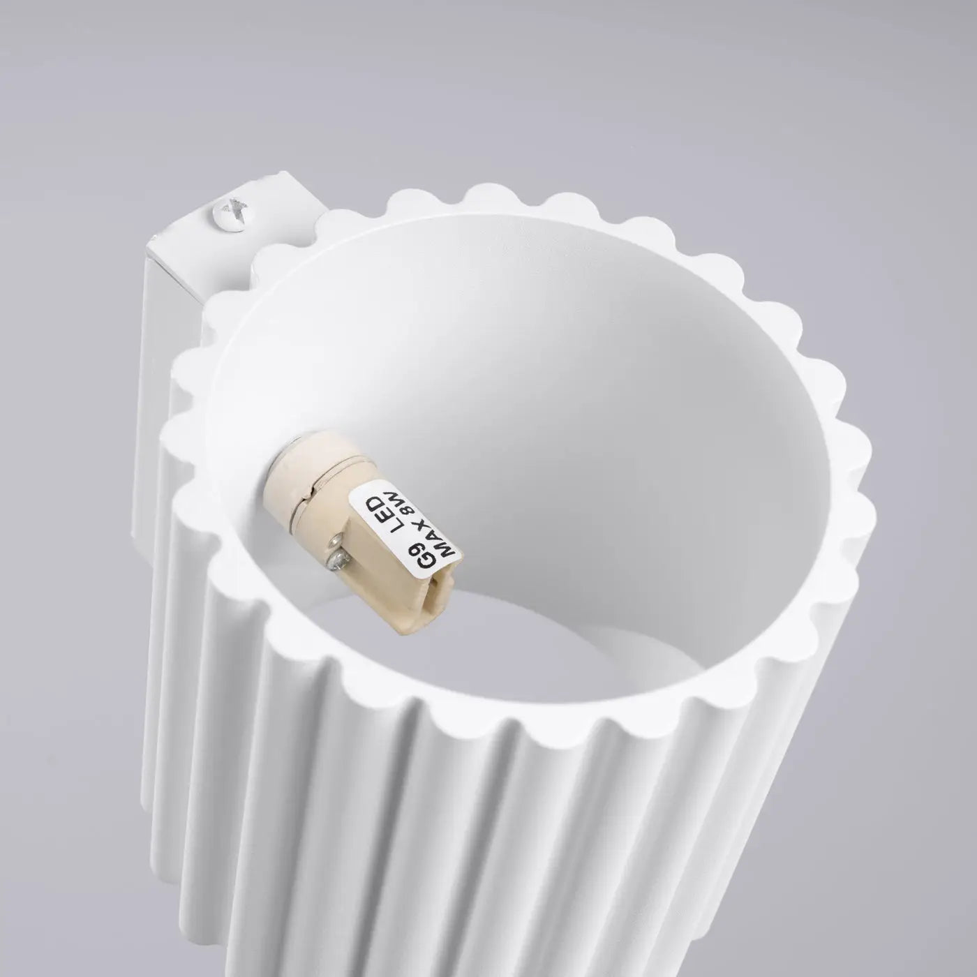 Applique murale cylindrique cannelée blanche en aluminium G9 — vue 6