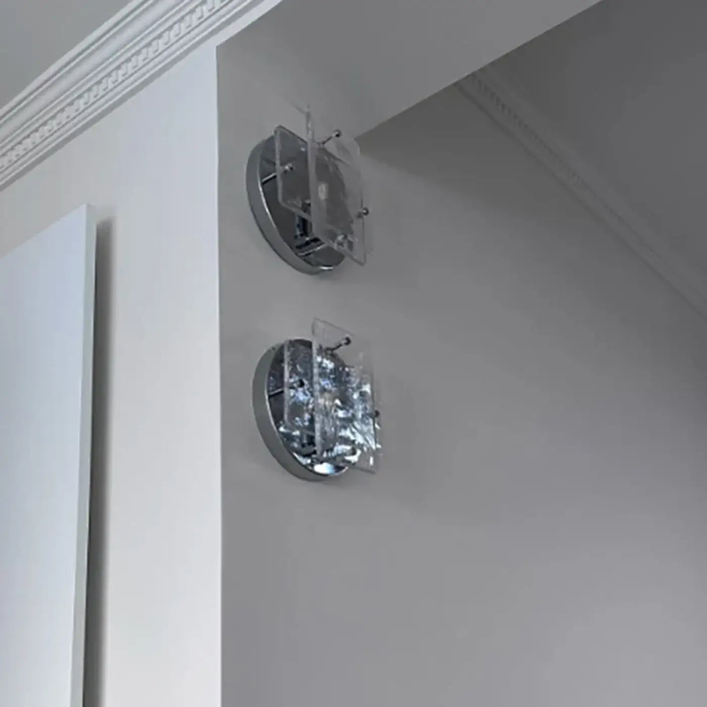 Applique murale en aluminium et acrylique style industriel — vue 4