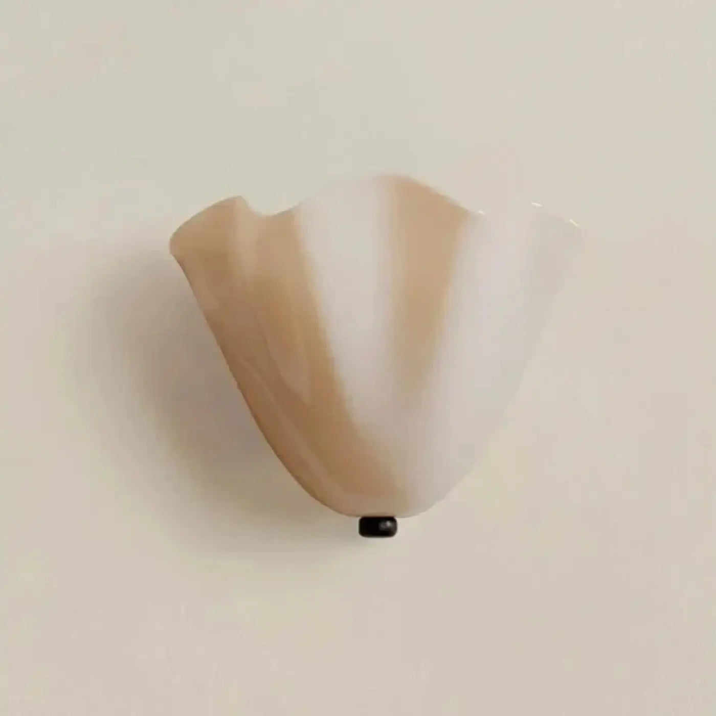 Applique murale en forme de coquille acrylique et métal — vue 11