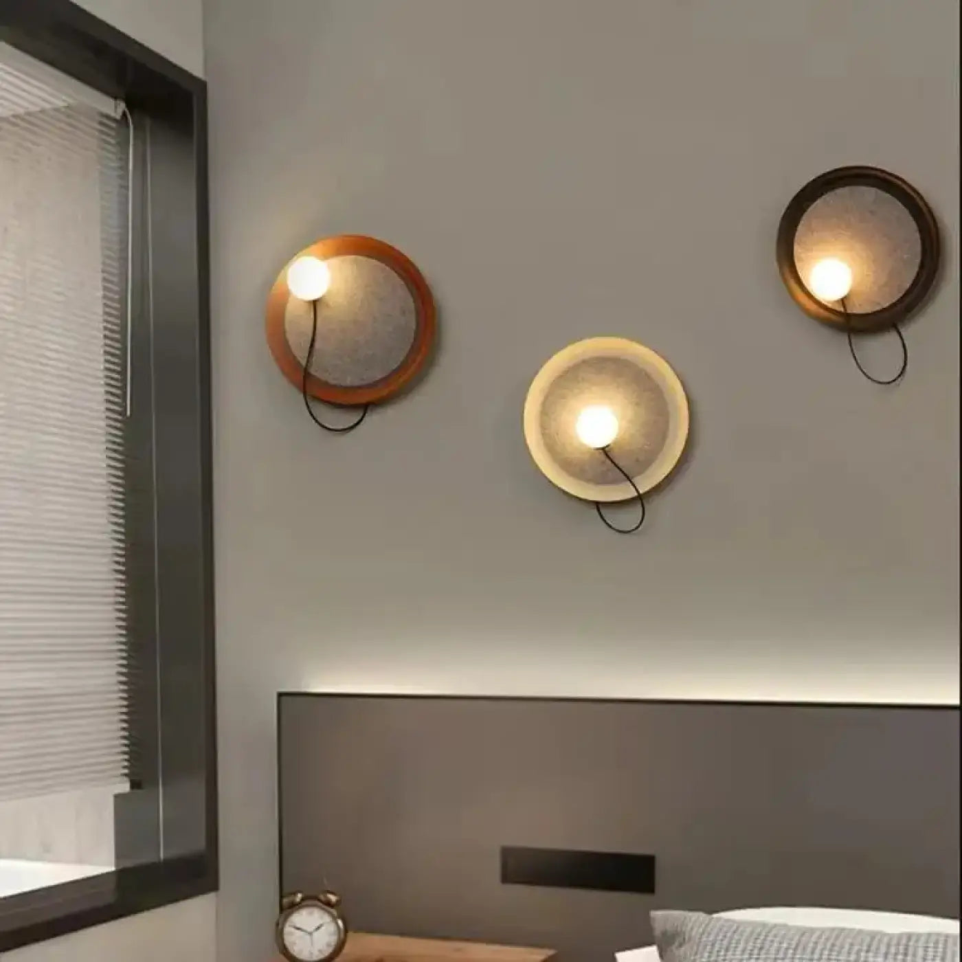 Applique murale en métal et verre blanc, noir ou orange — vue 3
