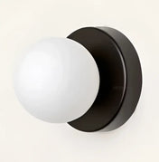 Applique murale globe en verre et métal coloré IP65 — vue 6