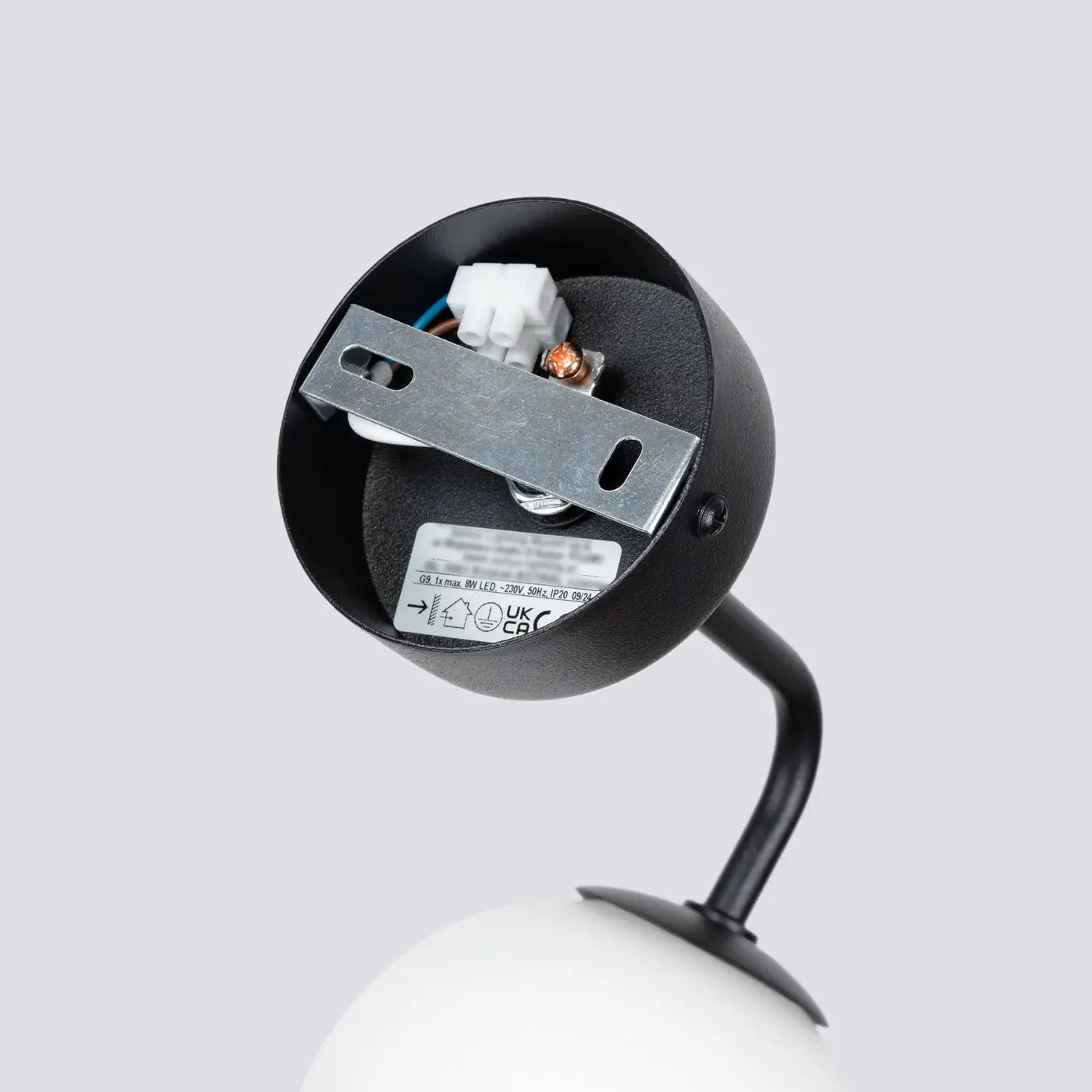 Applique murale globe en verre opale noir moderne — vue 3