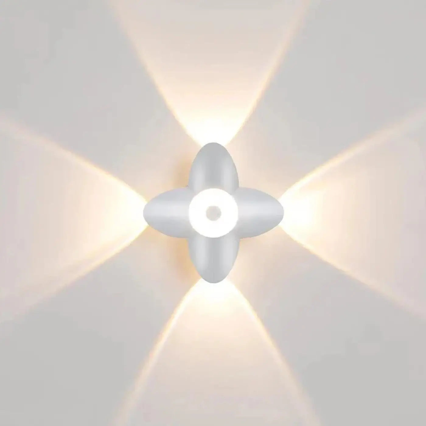 Applique murale LED 4 lumières en aluminium et verre noir — vue 3
