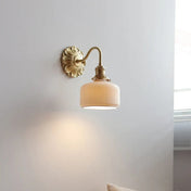 Applique murale LED acrylique blanc et doré culot E27 — vue 1
