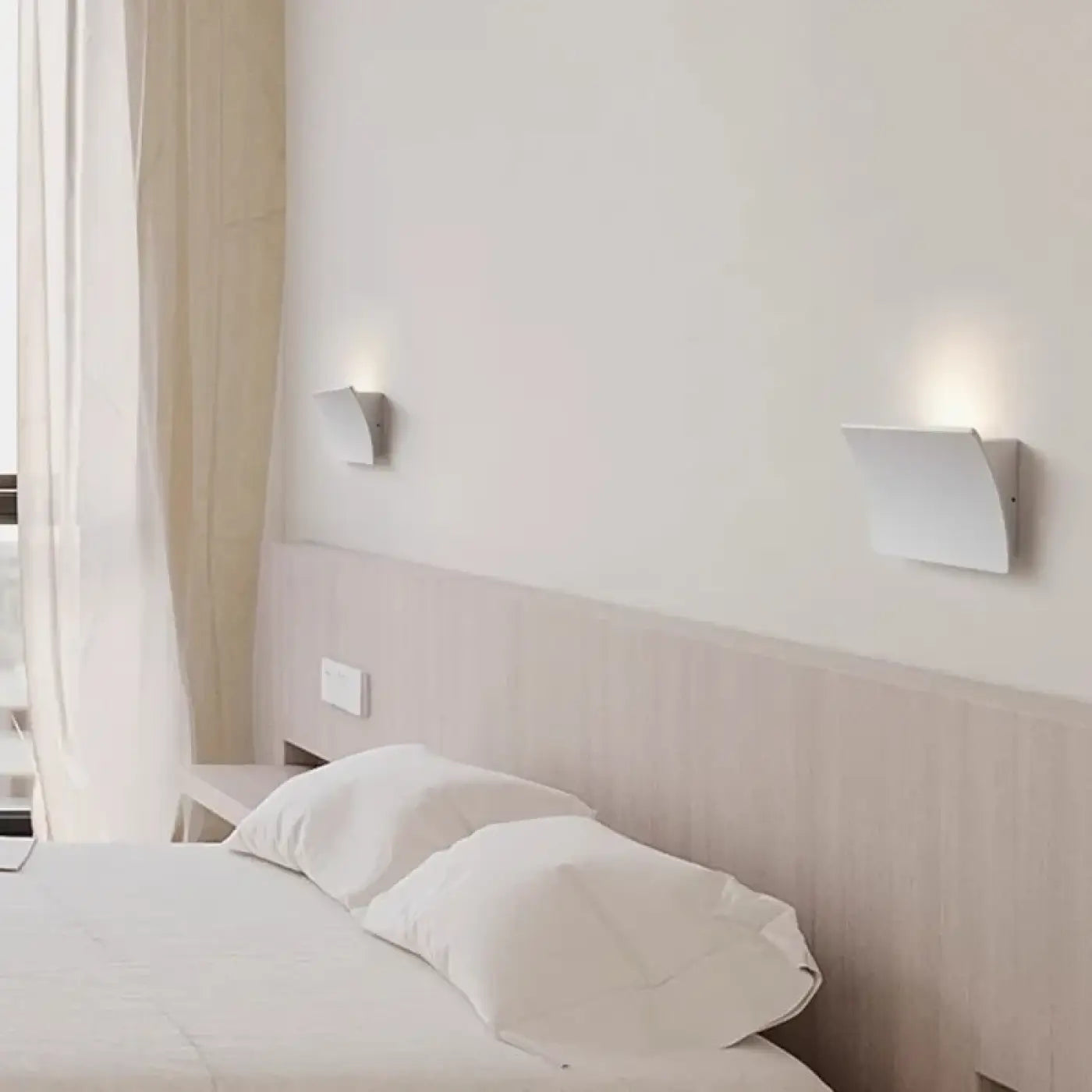 Applique murale LED aluminium noir et blanc IP65 — vue 4