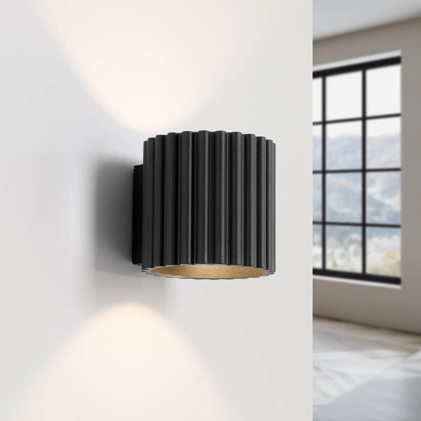 Applique murale LED aluminium noir strié blanc chaud 3000K — vue 1