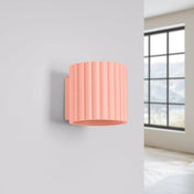 Applique murale LED aluminium peach cannelée minimaliste — vue 2