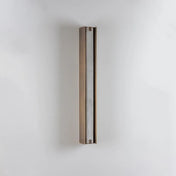 Applique murale LED barre linéaire dorée métal et acrylique — vue 4