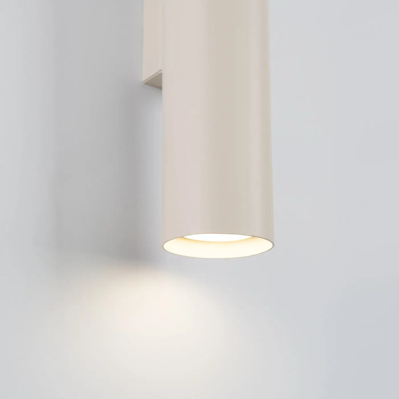 Applique murale LED beige 2 lumières en acier tubulaire — vue 5