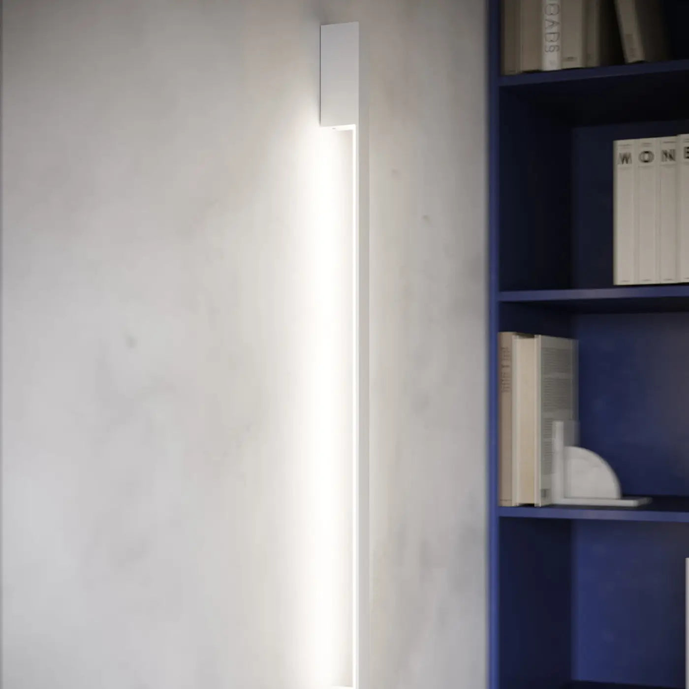 Applique murale LED blanche aluminium verticale — vue 3