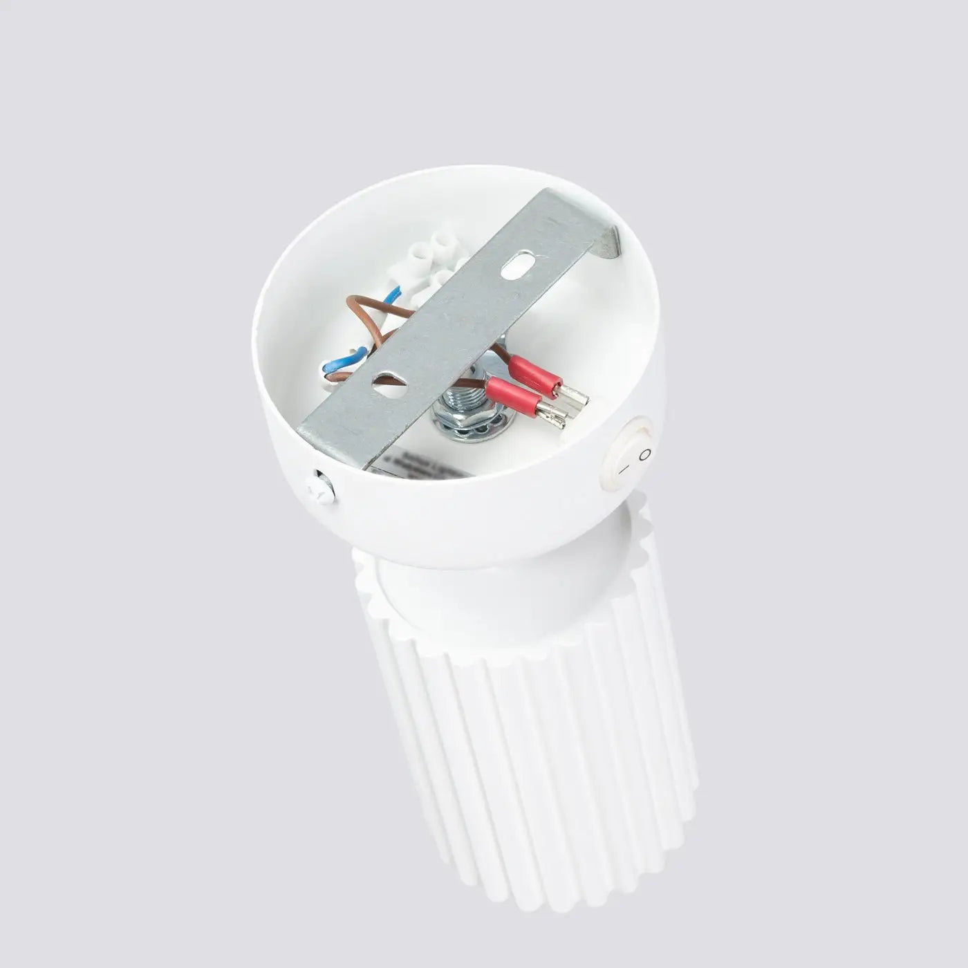 Applique murale LED blanche avec interrupteur en aluminium — vue 3