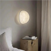 Applique murale LED blanche demi-lune en verre et acrylique — vue 6