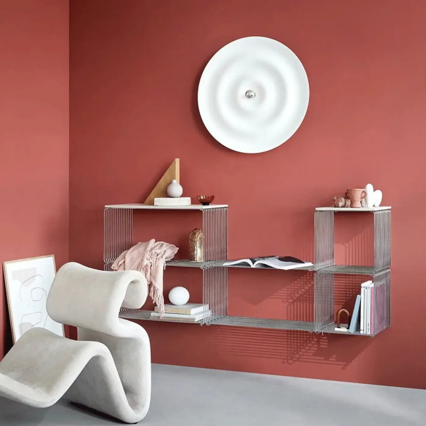 Applique murale LED blanche en aluminium ondulée — vue 4