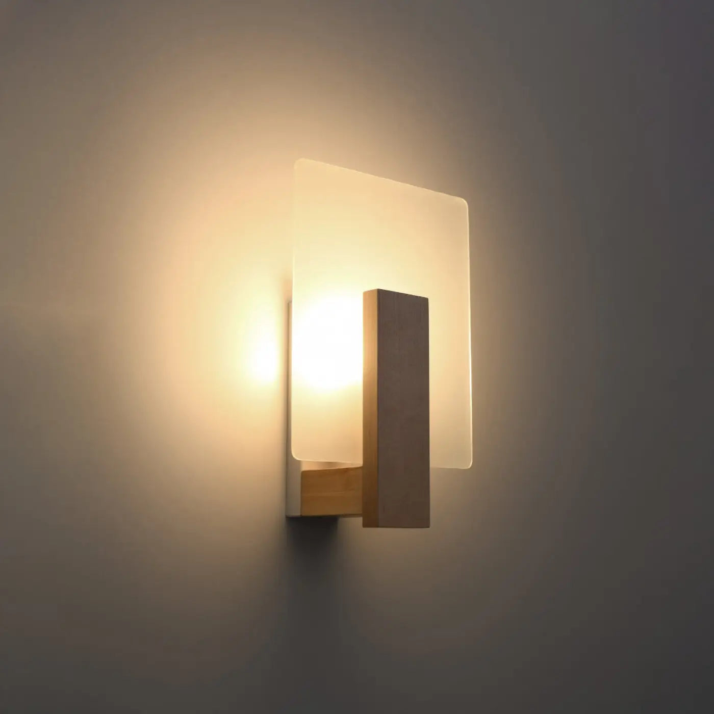 Applique murale LED bois naturel et verre style scandinave — vue 1