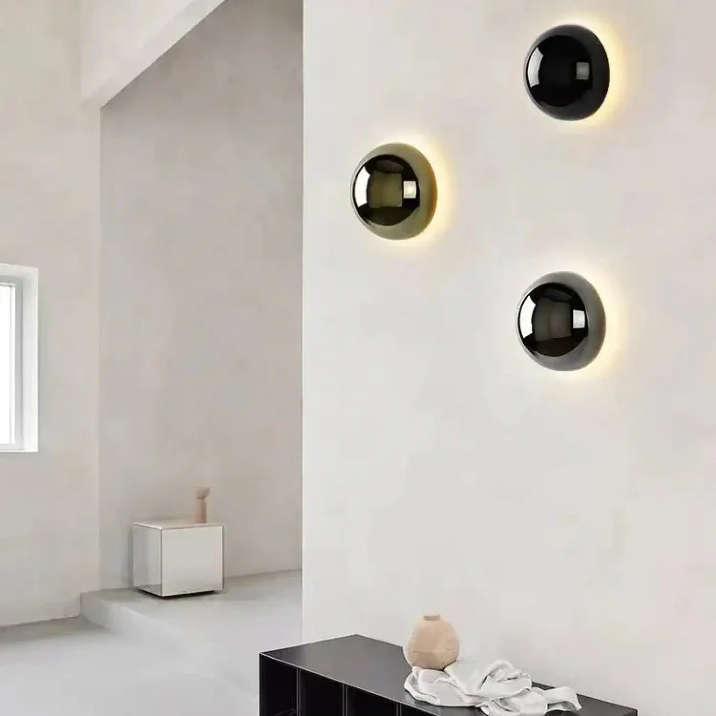 Applique murale LED boule en métal doré style industriel — vue 2