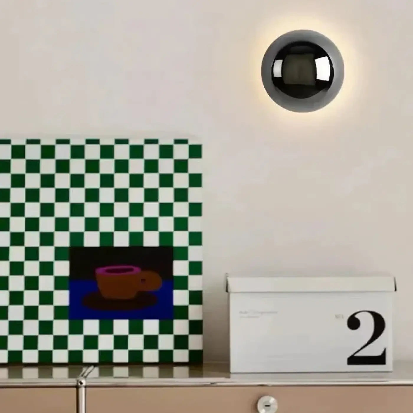 Applique murale LED boule en métal doré style industriel — vue 6
