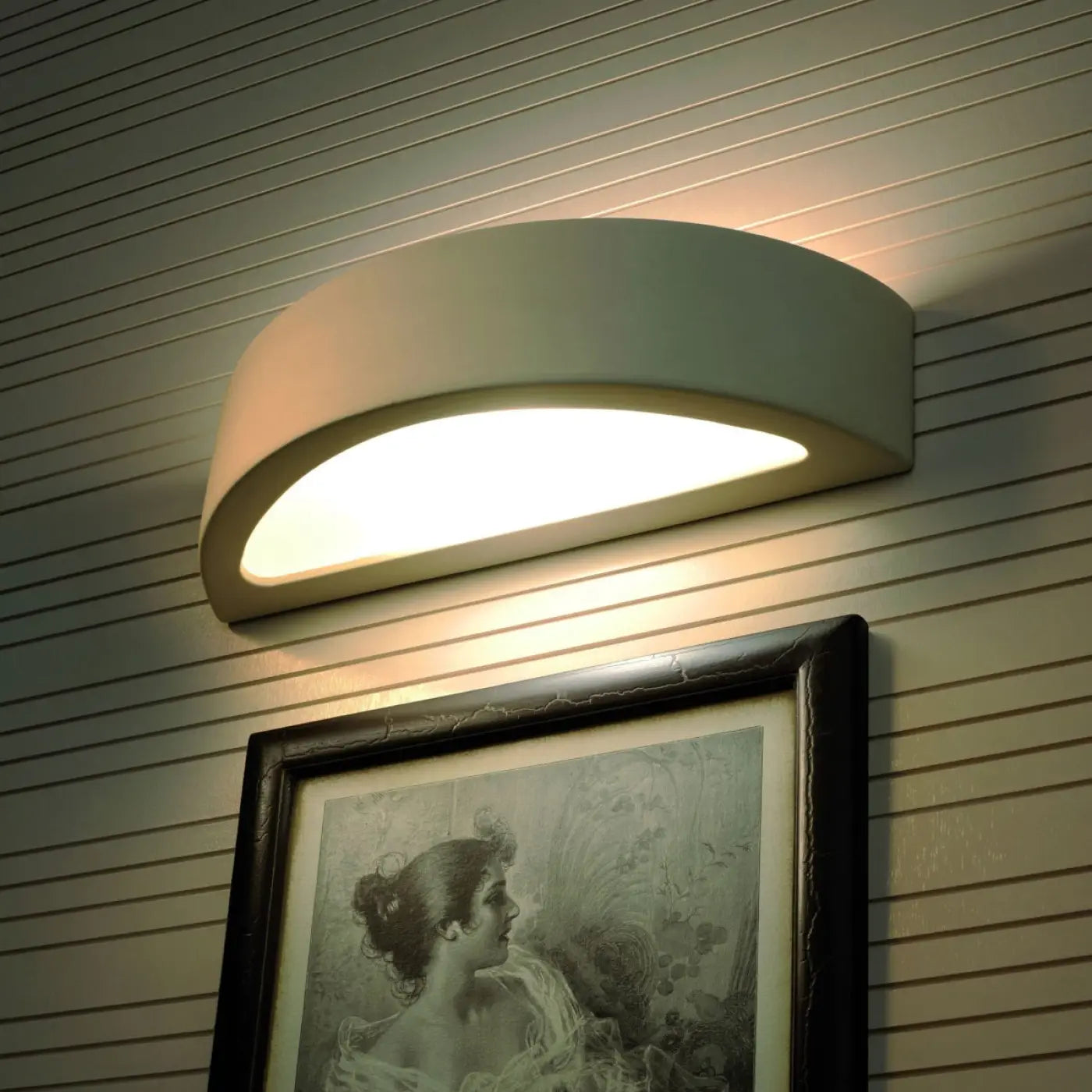 Applique murale LED céramique blanche courbée — vue 1