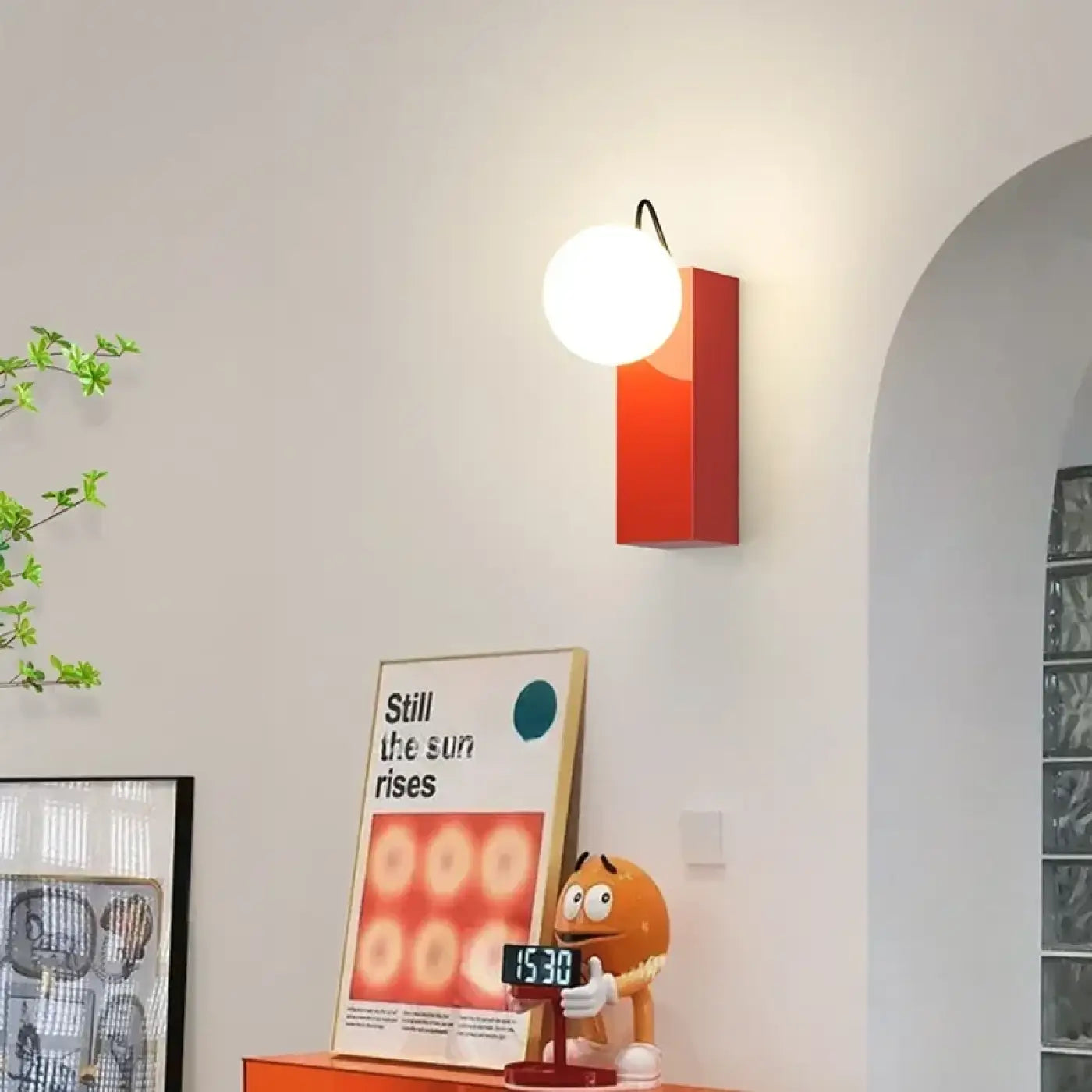 Applique murale LED colorée à boule blanche scandinave — vue 1