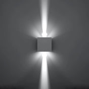 Applique murale LED cube blanche en aluminium IP54 — vue 3