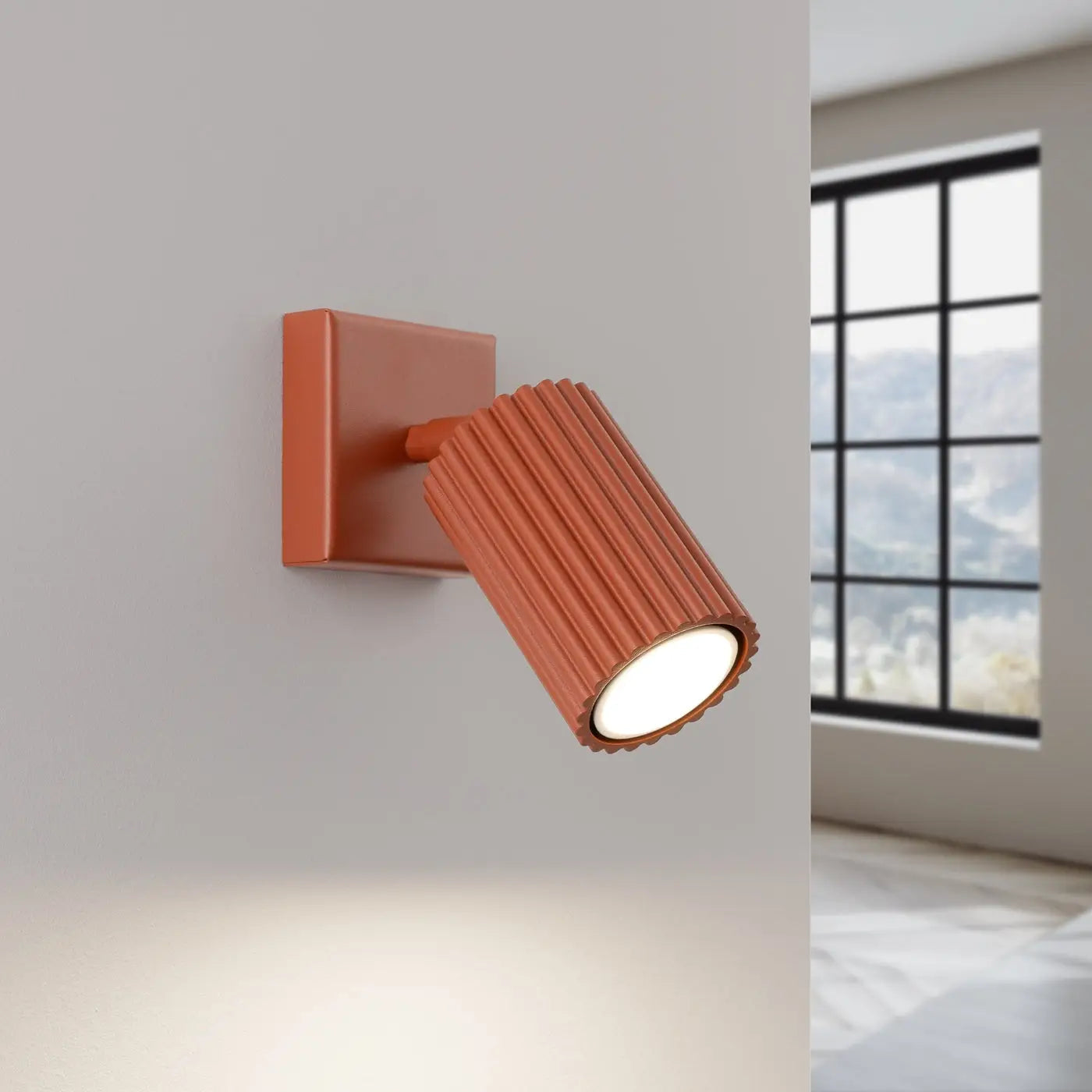 Applique murale LED cylindrique aluminium rouge ocre — vue 1