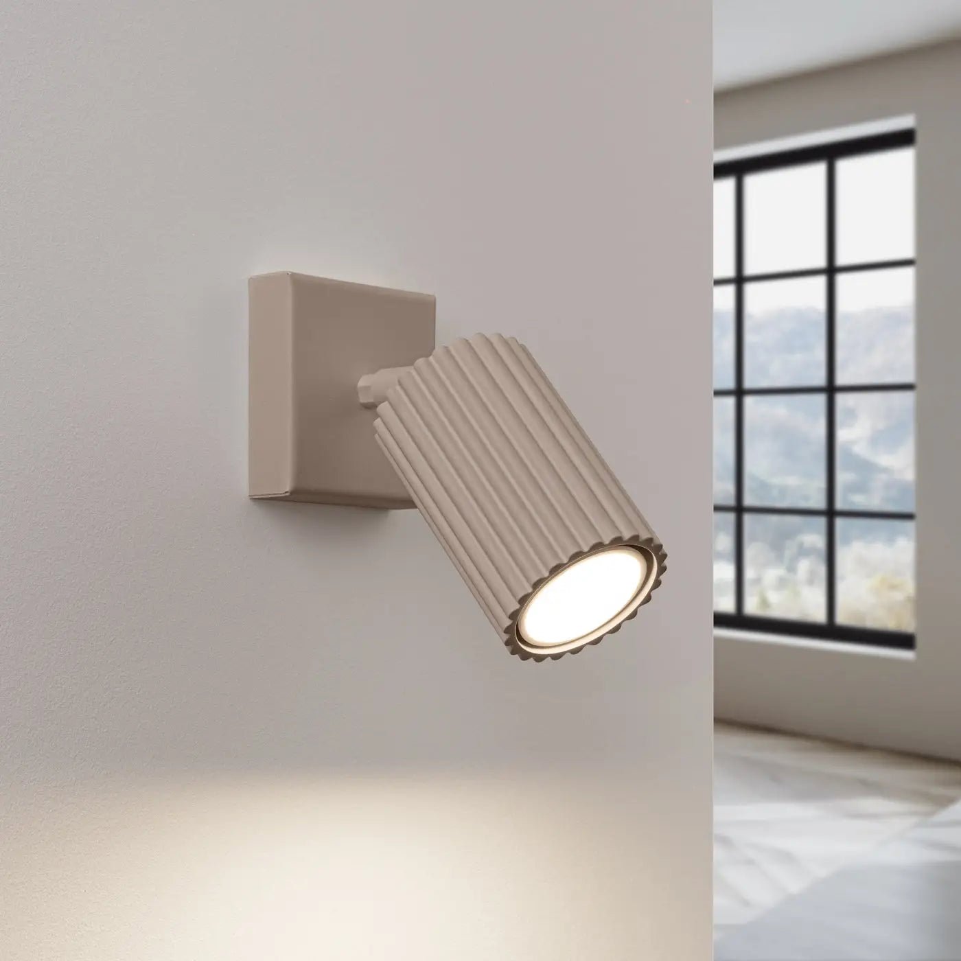 Applique murale LED cylindrique aluminium taupe minimaliste — vue 1