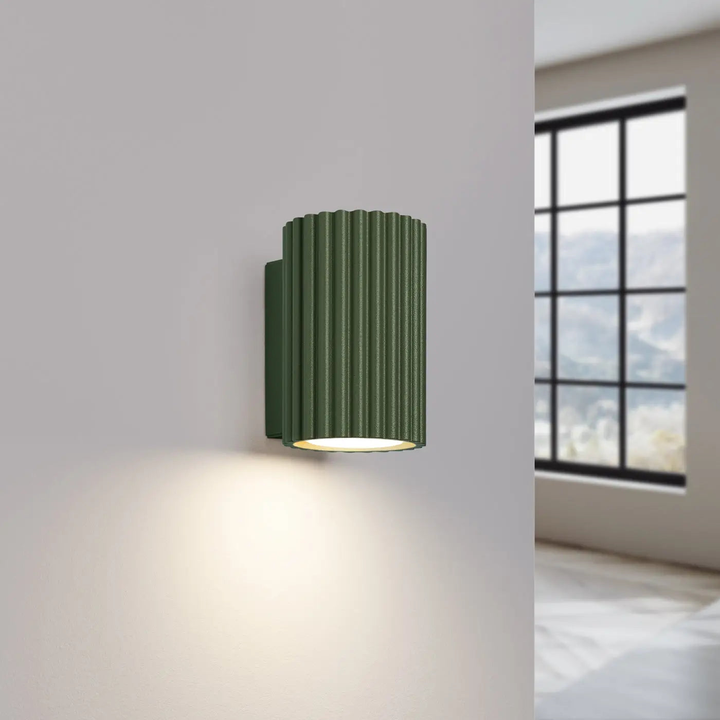 Applique murale LED cylindrique vert olive design scandinave — vue 1