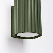 Applique murale LED cylindrique vert olive design scandinave — vue 5