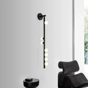 Applique murale LED dorée 3 globes en verre et métal noir — vue 11